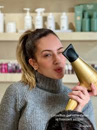 Esse cabelo é o gatilho pra te trazer pra minha cadeira o mais rápido  possível, concorda?? Com @wellaprobrasil . . . #hair #cabelo #beauty