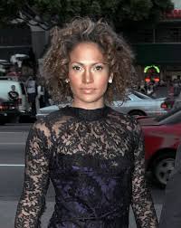 Capelli jlo in versione femme fatale con onde sculpted a firma chris appleton. Jennifer Lopez E Il Nuovo Taglio Di Capelli Guarda Tutti I Suoi Look Le Foto Bellezza