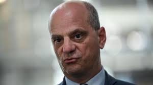 Nier la réalité et l'intendance suivra (ou pas) cela fait un an et demi que blanquer refuse de voir la réalité de la pandémie. Jean Michel Blanquer Appelle A Ce Que Chaque Lyceen Ait Au Moins Un Entretien Individuel