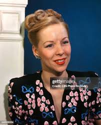 48 Evelyn Knight Photos & High Res Pictures