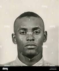 Roberto clemente hi-res stock photography and images