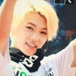 Rebecca Lint's Instagram, Twitter & Facebook