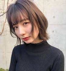 丸顔さんでも幼くならない 前髪ありボブのおしゃれなヘアスタイルを一挙ご紹介 folk 髪型 ボブ 丸顔 髪型 レイヤー入りヘアスタイル
