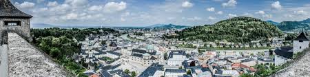 In 2020, it had a population of 156,872. Salzburg Wikitravel