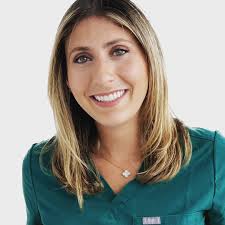 Meet Dr. Taylor Light, DDS! We're so excited to welcome Dr. Light, a  graduate of NYU School of Dentistry, to our practice. We hope you come in  soon to meet her! #miamidentist #