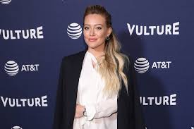 In our exclusive interview, 'younger' star hilary duff opens up about homeschooling and quarantining with matt koma and her kids. Hilary Duff Measurements Bio Age Height Net Worth And Family