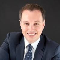 10 perfiles de «By Matthew García»