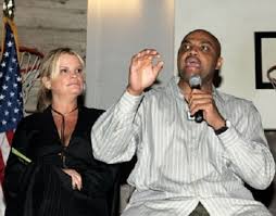 Shortly after the game, a mutual friend introduced them, and they became friends. Who S Charles Barkley S Wife Maureen Blumhardt Wiki Son Height Age