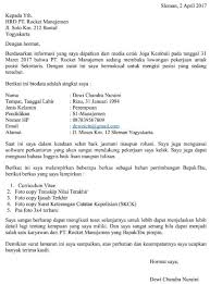 Human resource department bruch and berdasarkan iklan tersebut dan berdasarkan latar belakang pendidikan yang saya miliki, saya tertarik untuk melamar pekerjaan untuk posisi kepala. 15 Contoh Surat Lamaran Kerja Sekretaris Yang Baik Dan Benar