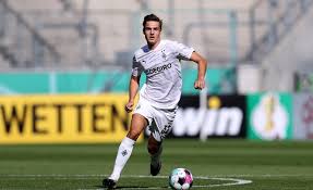 Auswärtsfans gladbach 2015 / 2016 + anzahl, best of support. Gladbach Florian Neuhaus Schliesst Wechsel Zum Fc Bayern Nicht Aus