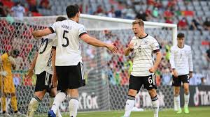 Robin gosens (germany) header from very close range to the top left corner. M30khuxai D 0m