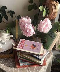20.a rock climbing wall that leads to a secret room. Decor Home Room Design Flowers Books Decor Room Inspiration Room Inspo