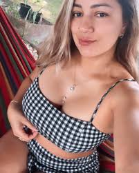 Carmen Cardoza's Instagram, Twitter & Facebook