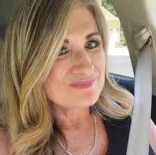 MANAGER is Rude we walked in