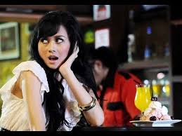 Indahnya bersamamu terkenang sepanjang waktu mengingat. Download Video Lagu Aura Kasih Mari Bercinta