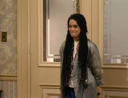 When the actress who played denise, lisa bonet, got pregnant, the show was revamped to include other new characters, and it. Pin On Zoe Lisa