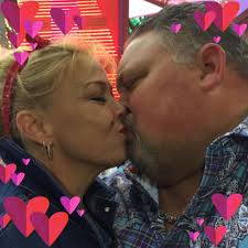 Who in Dallas Ft Worth area has a Lonestar Grillz Pellet smoker to check  out?