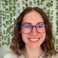 Caroline Cooley's Instagram, Twitter & Facebook