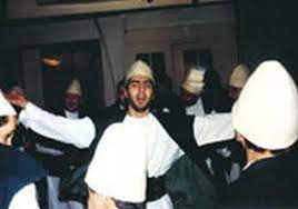 Yüzyılın başlarında kurulan ve silsilesini ali bin ebu talib'e dayandıran sufi/tasavvufî yol. 6vhtkmxqbanbim
