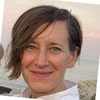 Carolyn Kish's Instagram, Twitter & Facebook