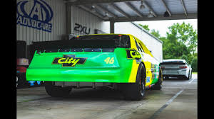 Days of thunder is an entertaining example of what we might as well call the tom cruise picture, since it assembles most of the same elements that worked in top gun, the color of money and cocktail and runs them through the formula once again. William Byron And Hendrick Motorsports Channel Days Of Thunder For Darlington Throwback Paint Scheme
