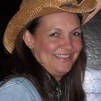 Tanja Robinson (craftygtr)