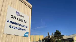 Photo Fermeture de l'usine Cibem  Saint-Pierre-en-Auge prs de Lisieux ...