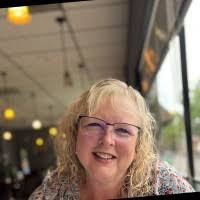 Nicole Herz's Instagram, Twitter & Facebook