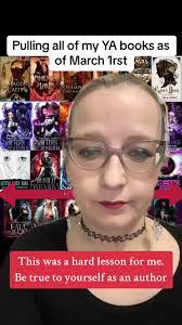 Angelique Anderson's Instagram, Twitter & Facebook