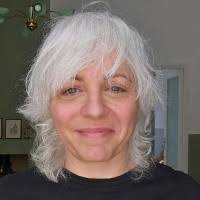 100+ profili “Adriana”