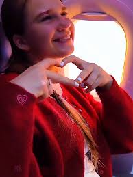 Karolina Prosenko's Adorable Violin Performance