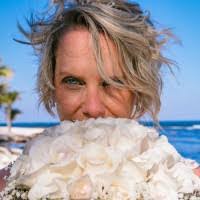 Anne Northrup's Instagram, Twitter & Facebook