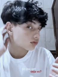 Pietro Franco Sendo Pulado