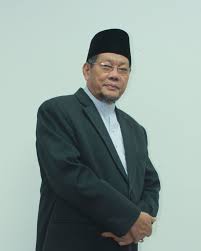 Penat2 chik angkat barang banyak untuk jpn kedah lepeih semalam hantaq barang utk jpn penang dah tertinggei satu barang untuk penang. Pengurusan Tertinggi
