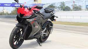 Yamaha shall be offering a range of new features on the bike and this will be one of the major talking points. Yamaha R15 Sales V3 Doubles Up Numbers For The Brand