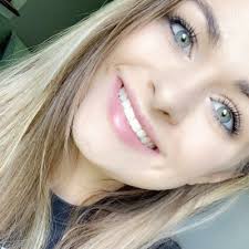 Abbie Lear (@Abbtar)