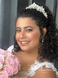 Uma princesa no feed! Make pra ela: @layla_abritta ❤️ Cabelo  @claudialacerda_hairstyle @studioccataguases