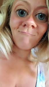 Danielle LeBeau (@danilandtraveler) • Instagram photos and videos