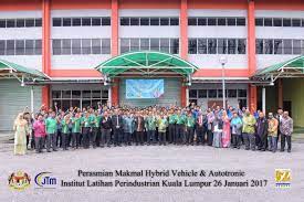 Perkhidmatan pekerjaan perkesotingkat 15, wisma perkeso, no 155, jalan tun razak, 50400 kuala lumpur Institut Latihan Perindustrian Kuala Lumpur Lertyi