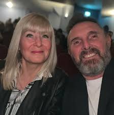 Hi, What's the rate of exchange in Side at the moment as not sure if it's  best to change pounds to lira before I come out ..?