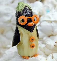 Pingouin Aubergine Sculptures De Fruits Decorations Alimentaires Idee Repas Enfant