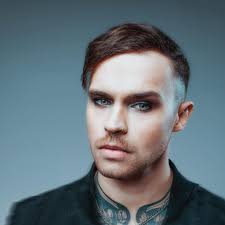 Sad that tour is over, but also happy to be home soon! 📸 Lennard Schmitt