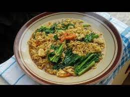 Cara Membuat Mie Dok Dok Ala Burjo Dapurkosan02 Putri Aprilia Youtube Food Bridal Goen Aprilia