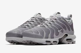Official Images Of The Nike Air Max Plus Tn Ultra Cool Grey Kicksonfire Com Dress Shoes Womens Nike Free Shoes Nike Air Max Plus