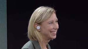 Surface Earbuds: Primeiros auscultadores verdadeiramente sem fios da  Microsoft