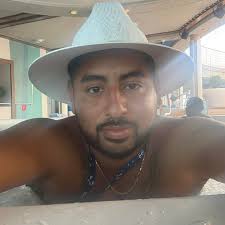 Alex Villarreal (@alex_villarreal92) • Instagram photos and videos