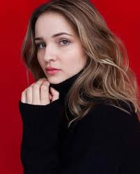 Martha Neilsen from dark 😍🖤 #lisavicari