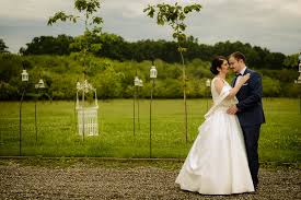 It is composed of four villages: Cristina Si Traian Nunta La Padurile Regale Corbeanca Vali GoagÄƒ Photography