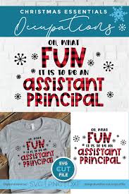 Disponibles en png et en vecteurs. Christmas Assistant Principal Svg Assistant Principal Xmas 1009188 Cut Files Design Bundles