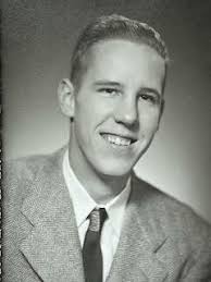 Gerald Homer's Instagram, Twitter & Facebook